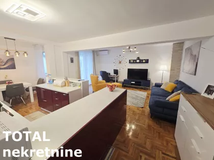 Cara Dušana | 4zida.rs