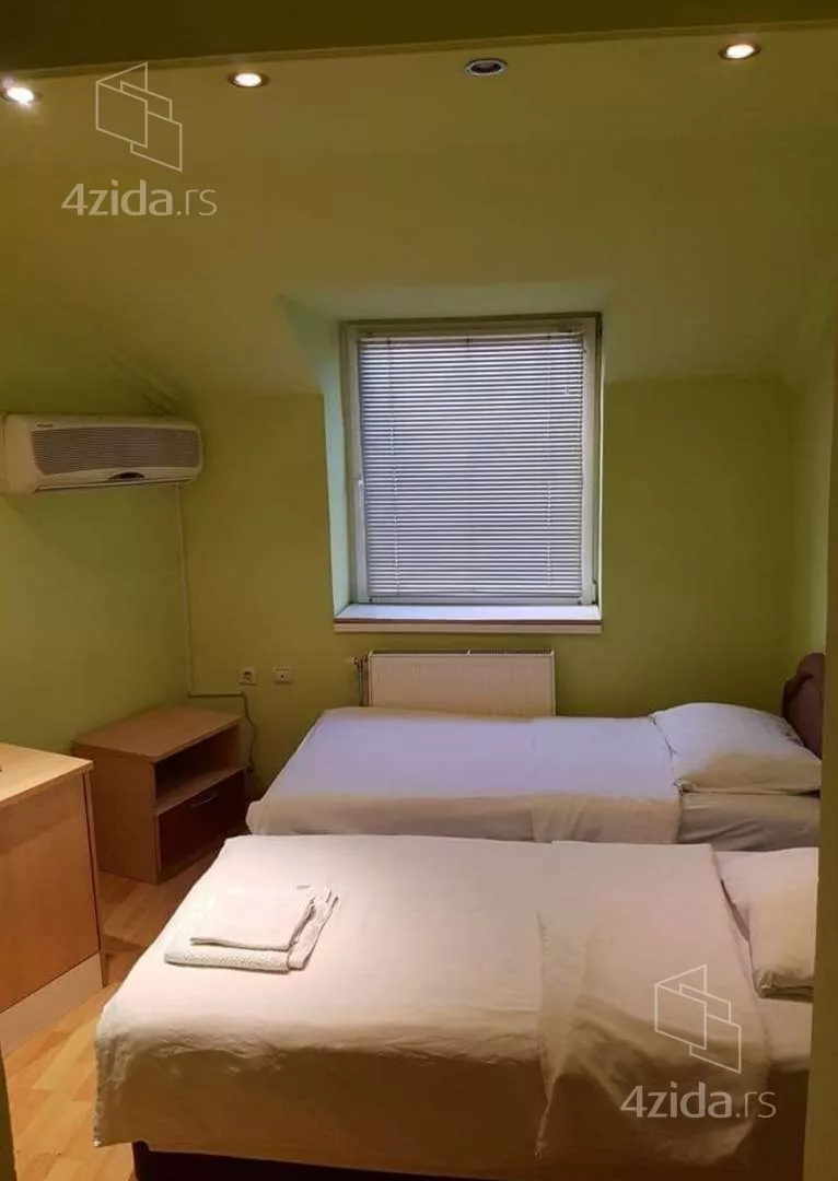 Ugostiteljski objekat | 4zida