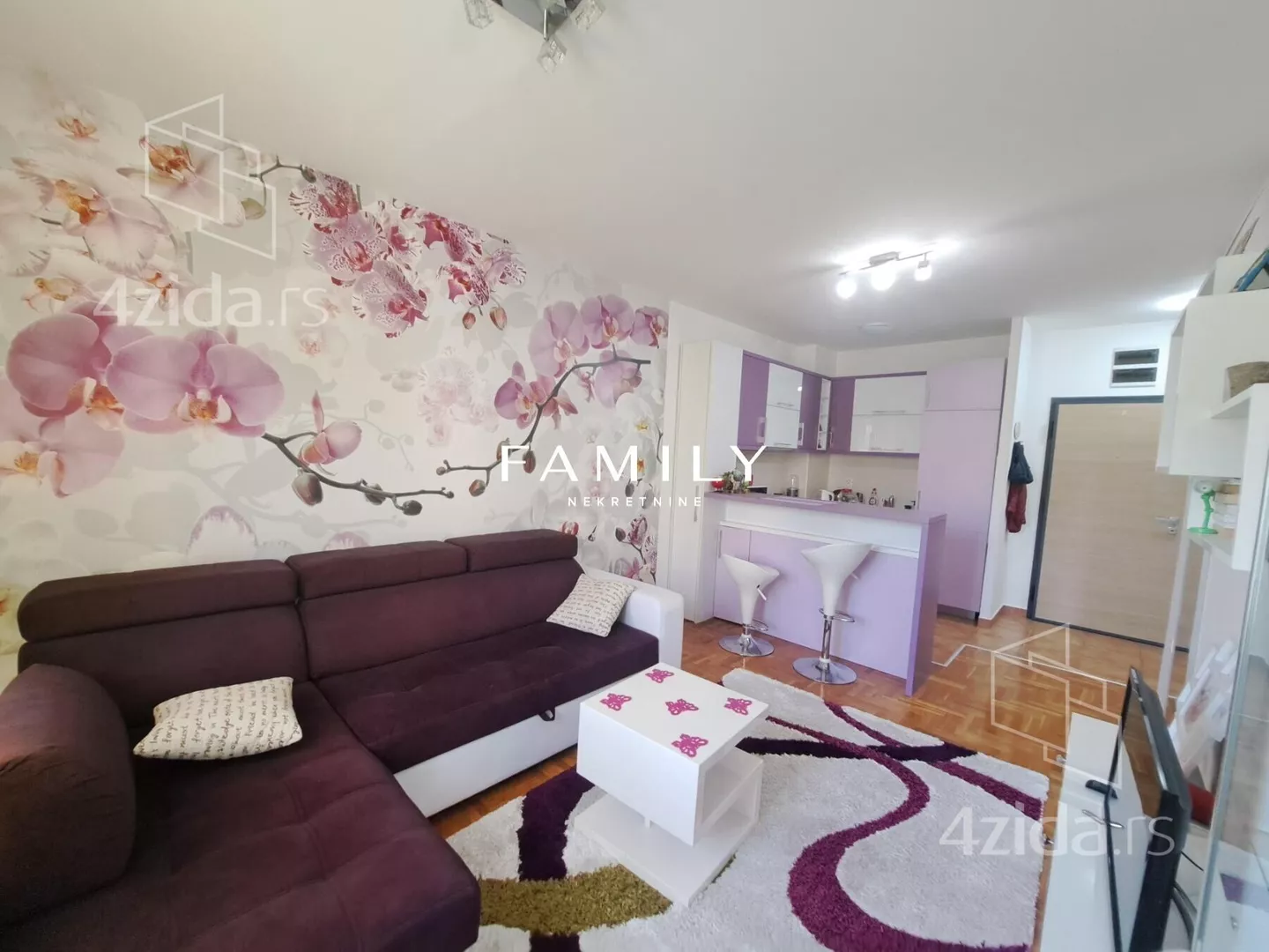 Jednoiposoban stan | 4zida