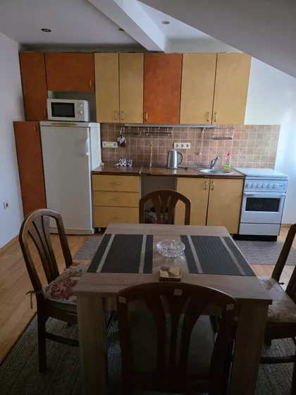 Romanijska | 4zida.rs