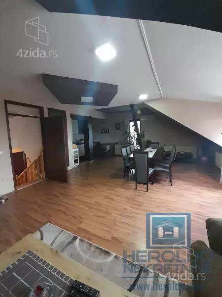 Kuća | 4zida