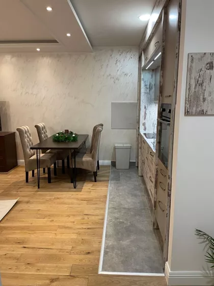 Crveni Krst Vračar | 4zida.rs