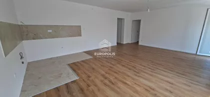 Sremčica | 4zida.rs