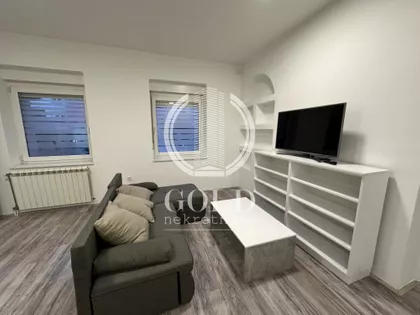 Bulevar Oslobođenja | 4zida.rs