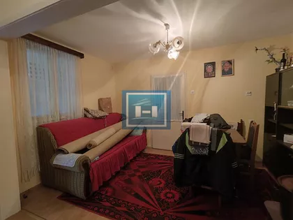 Majur | 4zida.rs
