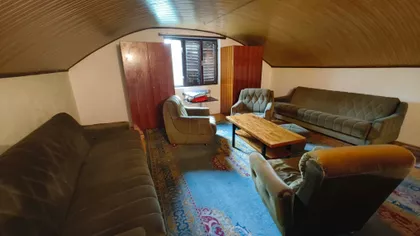 Izletnička | 4zida.rs