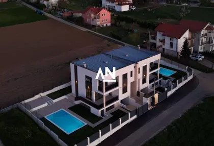 Braće Stošić | 4zida.rs