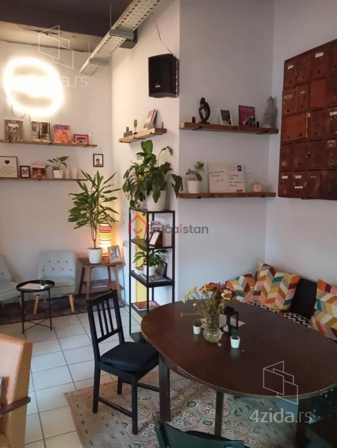 Ugostiteljski objekat | 4zida