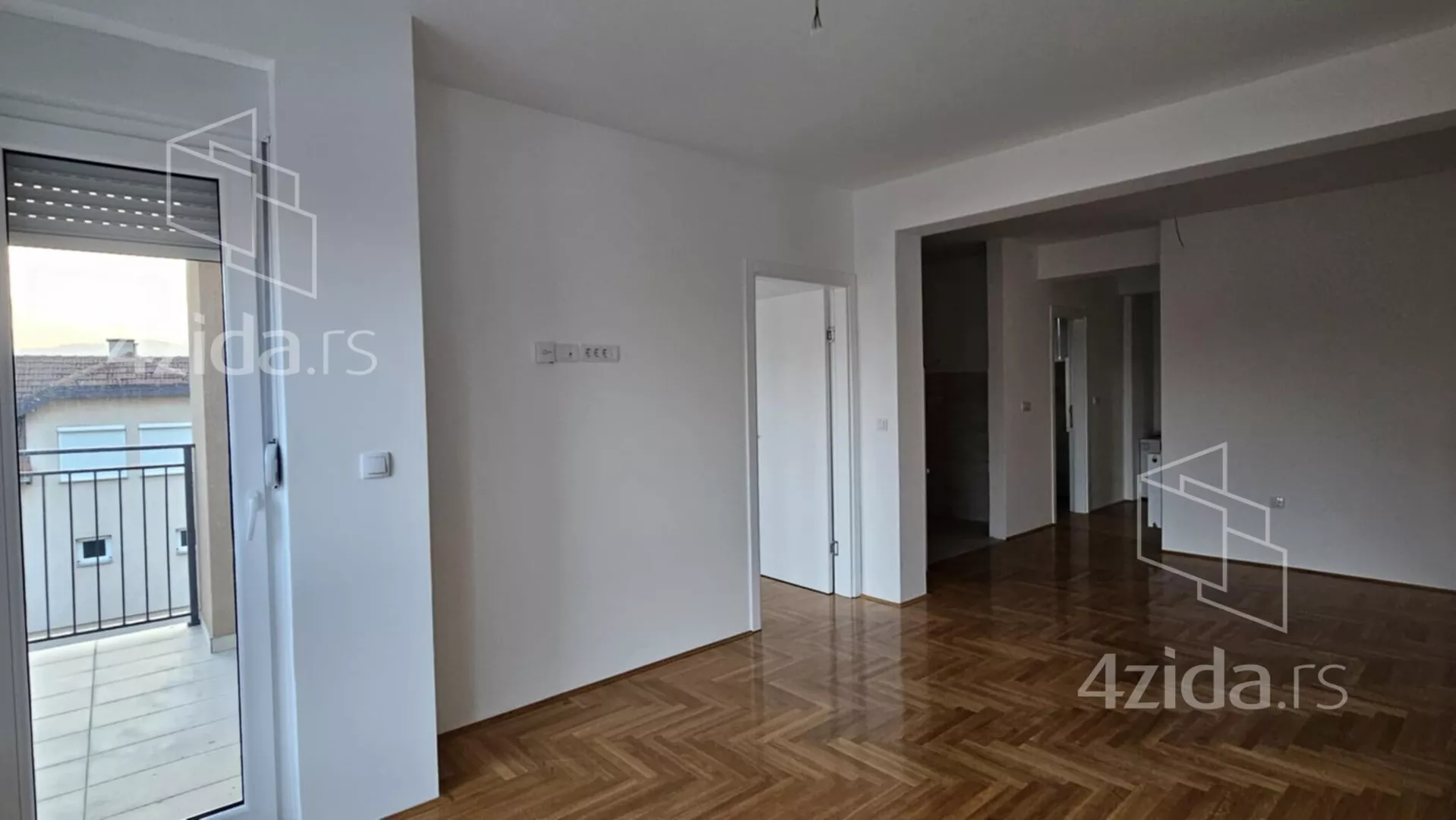 Jednoiposoban stan | 4zida