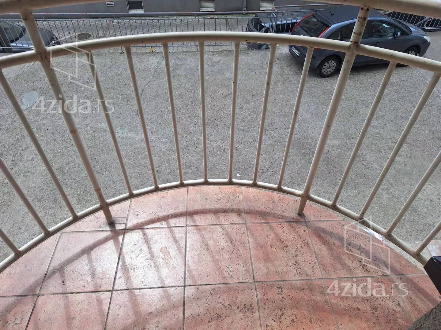 Garsonjera | 4zida