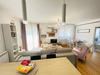 Milice Janković | 4zida.rs