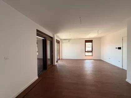 Sremska Kamenica | 4zida.rs