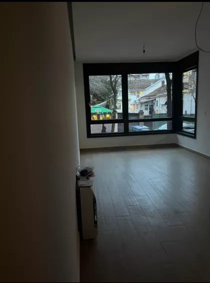 Knićaninova | 4zida.rs