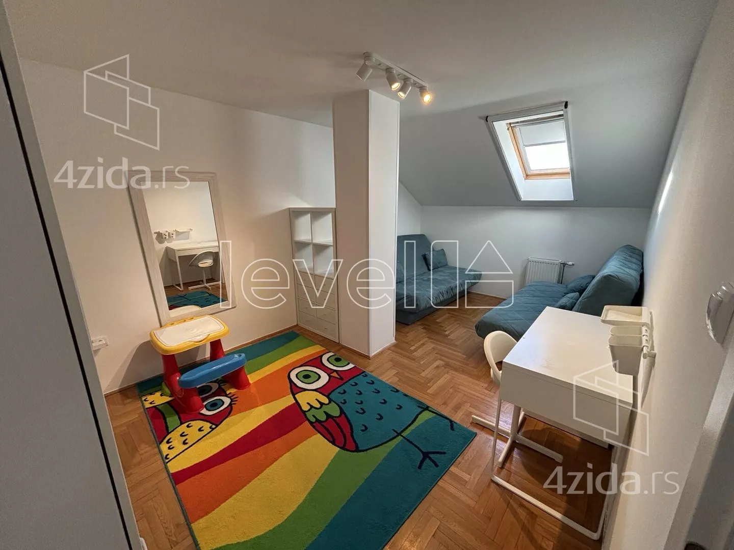 Troiposoban stan | 4zida