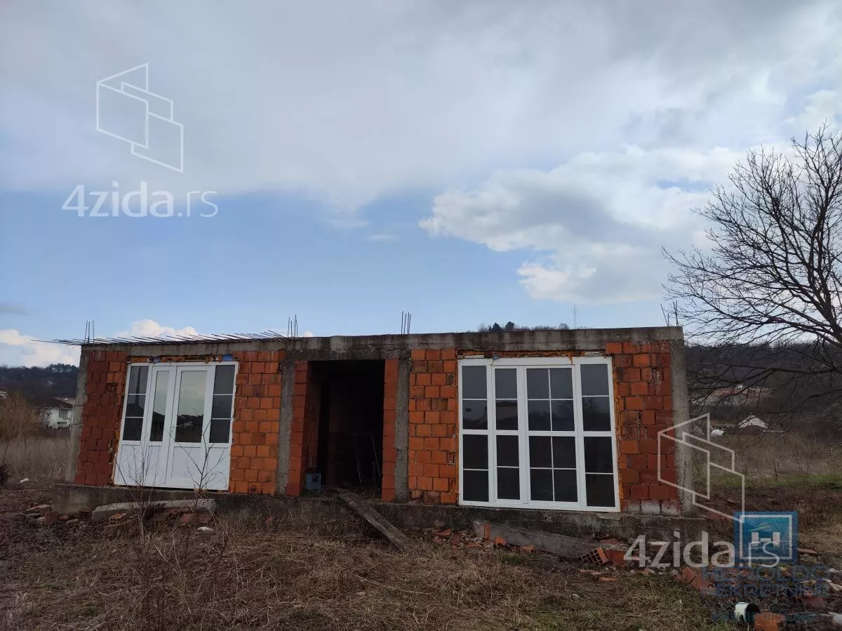 Kuća | 4zida