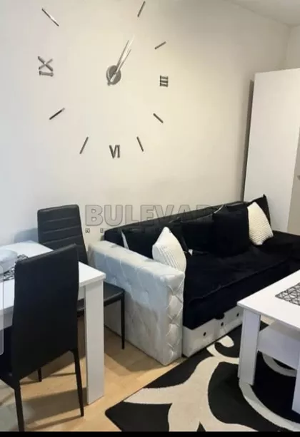 Studenička | 4zida.rs