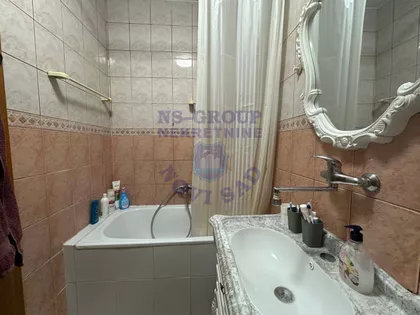 Vuka Karadžića | 4zida.rs