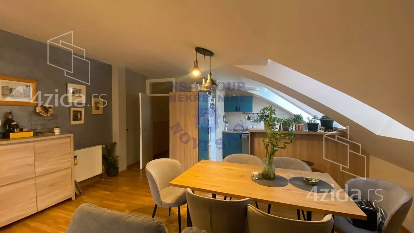 Četvorosoban stan | 4zida