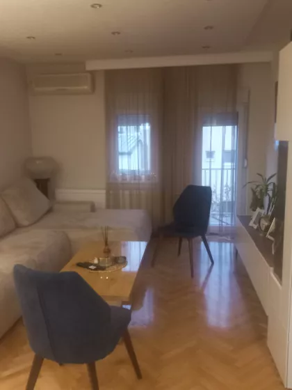 Stojana Novakovića 21A | 4zida.rs