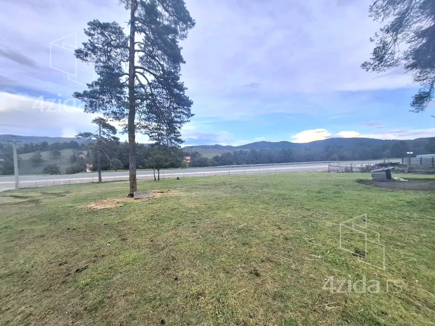 Građevinsko zemljište | 4zida