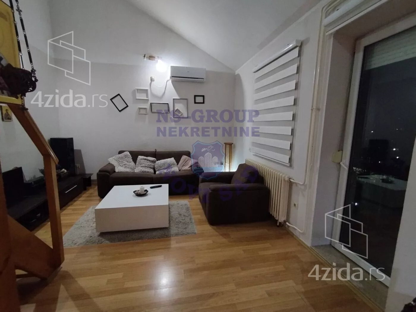 Jednoiposoban stan | 4zida