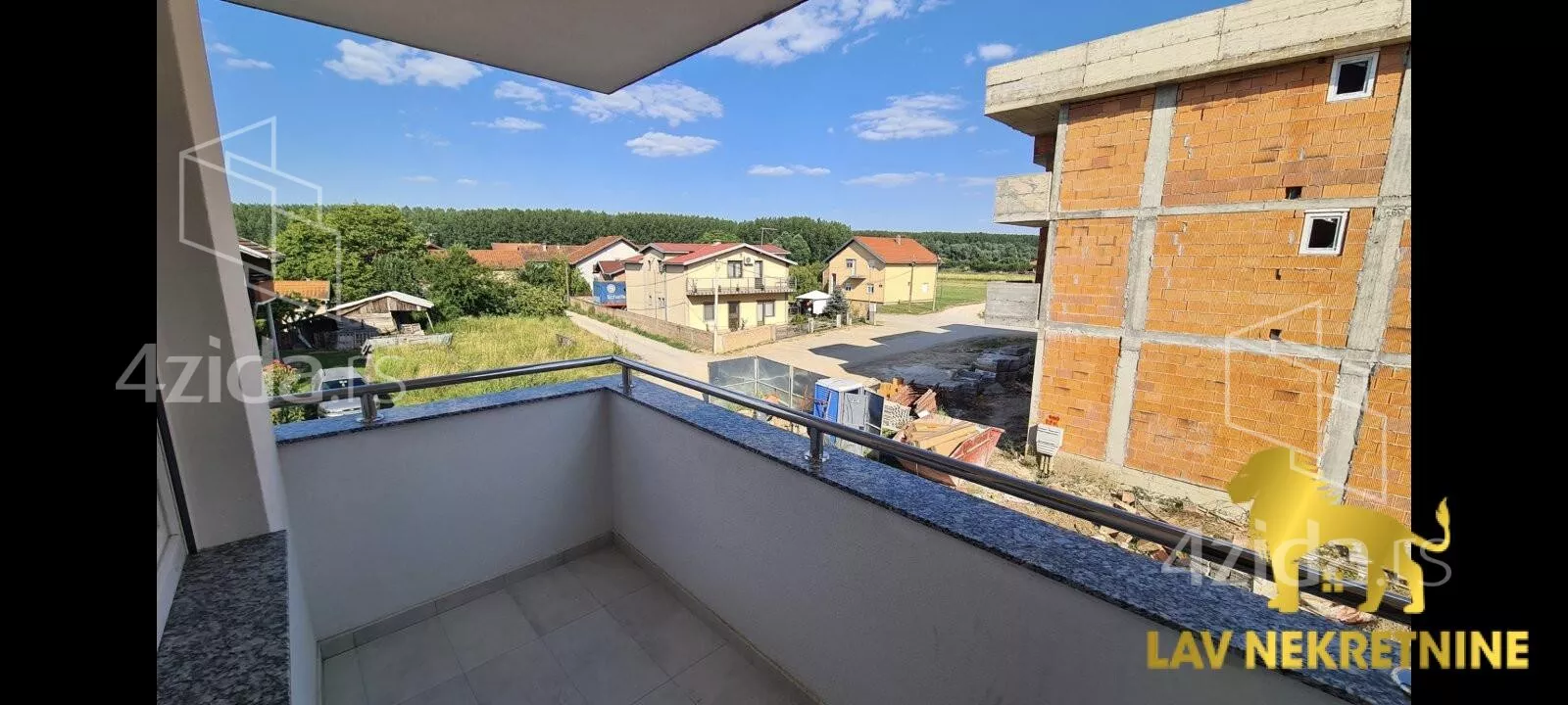 Jednoiposoban stan | 4zida