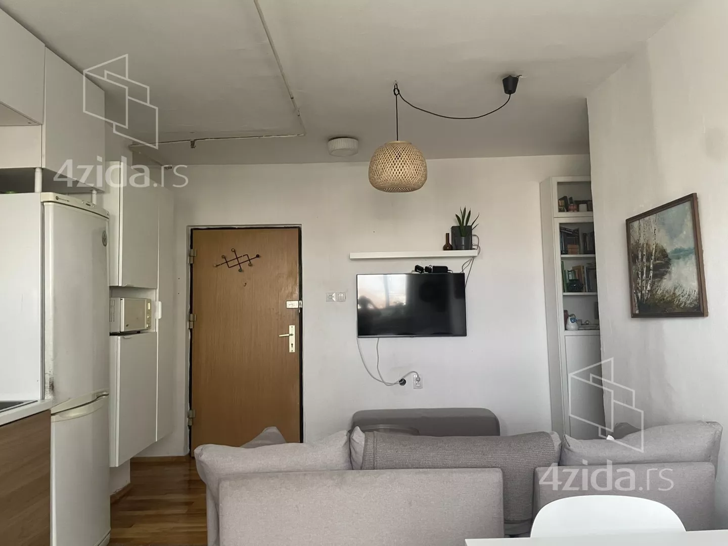 Dvoiposoban stan | 4zida