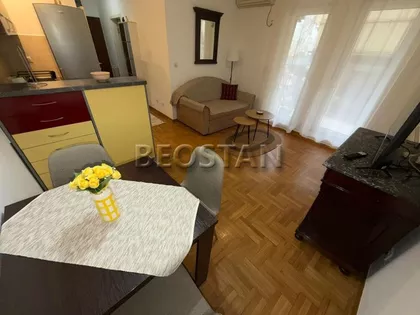 Gospodara Vucica  Tikveska | 4zida.rs