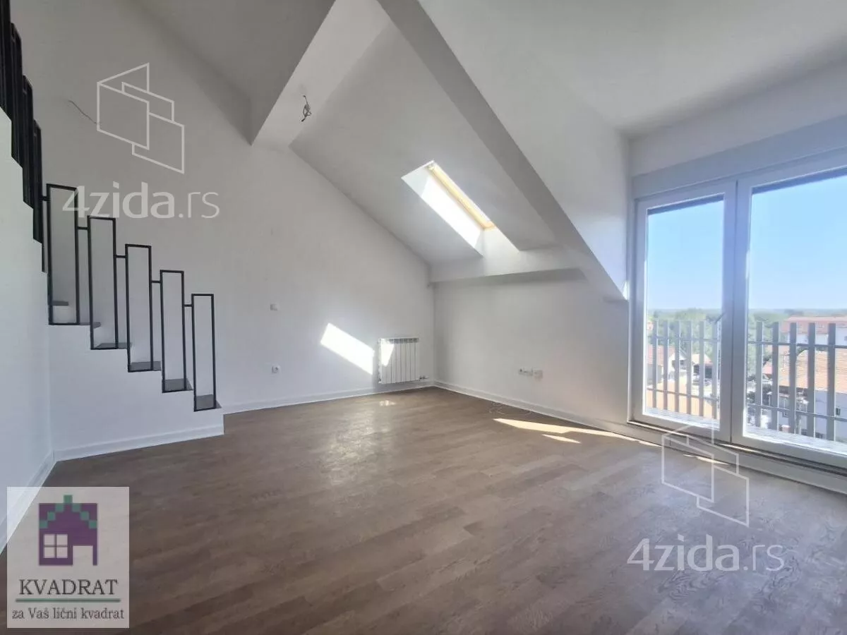 Troiposoban stan | 4zida