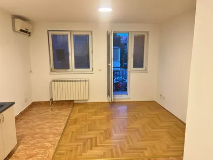 Šejkina 56 | 4zida.rs