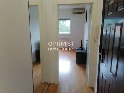 Petrovaradinska | 4zida.rs