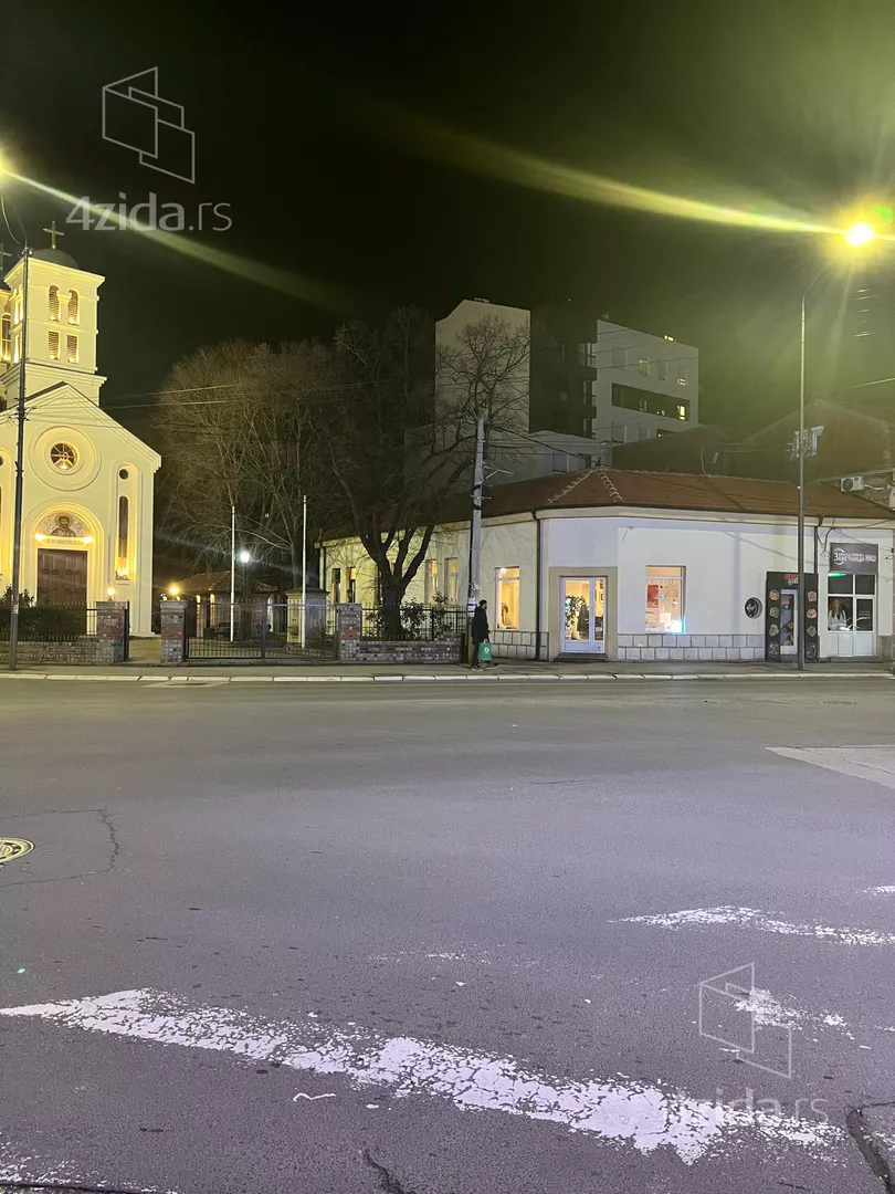 Ugostiteljski objekat | 4zida