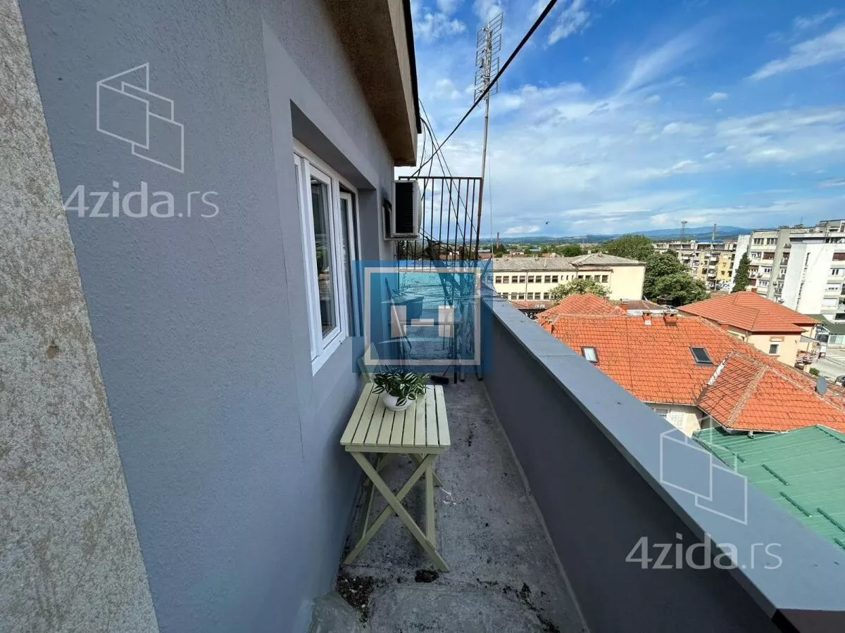 Garsonjera | 4zida