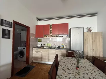Sremska Kamenica | 4zida.rs
