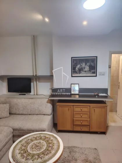 Skendera Kulenovića | 4zida.rs