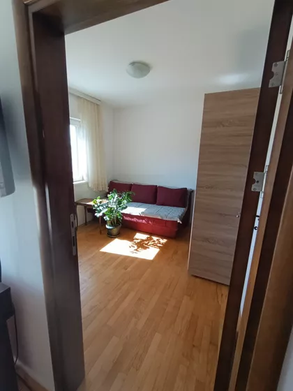 Časlava Veljića 27 | 4zida.rs