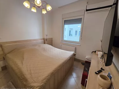 Braće Dirak | 4zida.rs