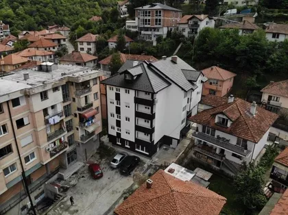Karađorđeva | 4zida.rs