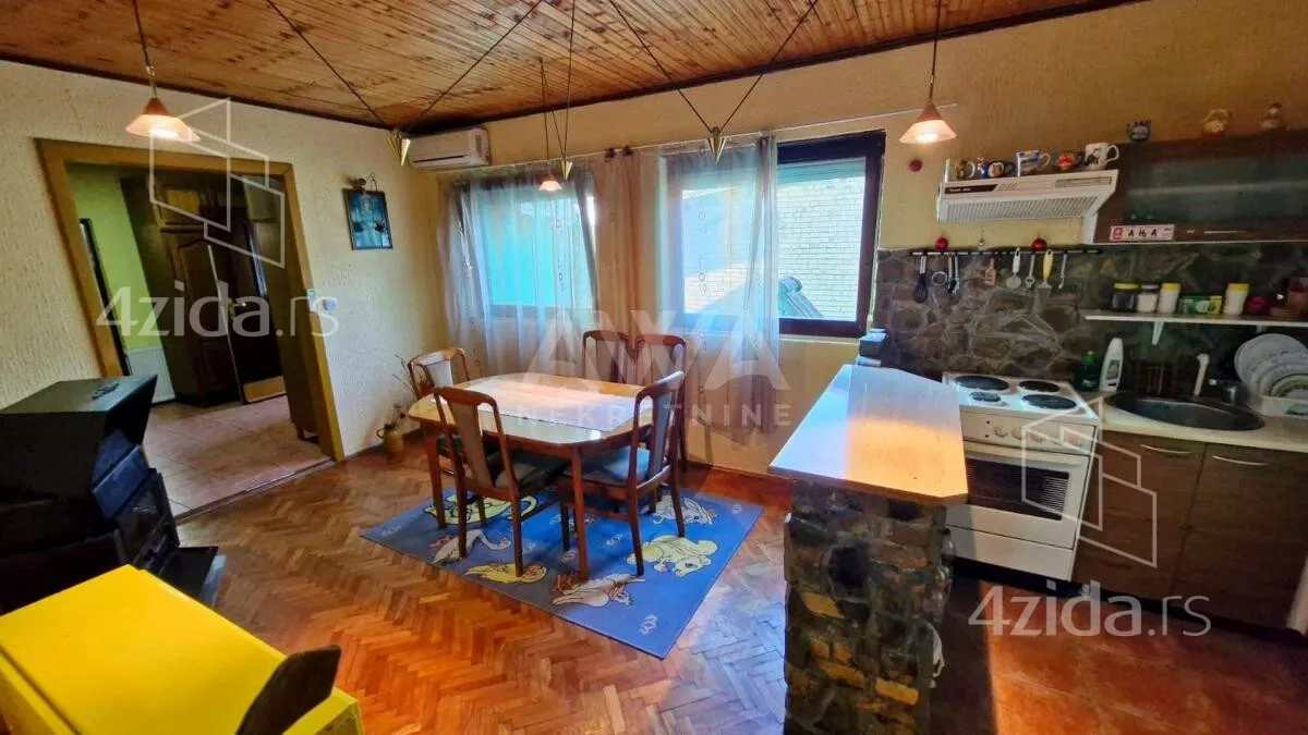 Kuća | 4zida