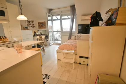 Kolo Srpskih Sestara | 4zida.rs