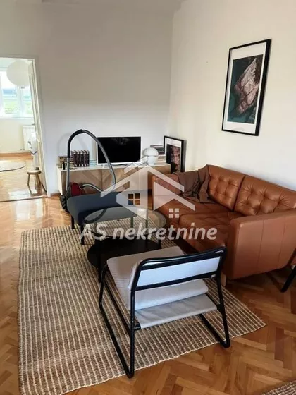 Banovo Brdo | 4zida.rs