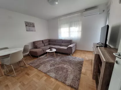 Gradske lokacije | 4zida.rs