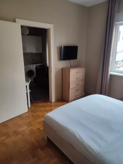 Kneza Mihaila | 4zida.rs