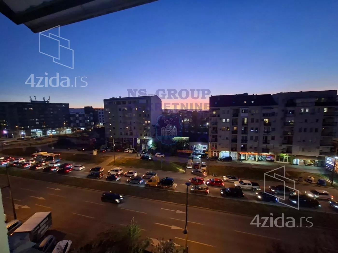 Četvorosoban stan | 4zida