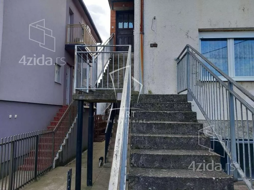 3-etažna kuća | 4zida