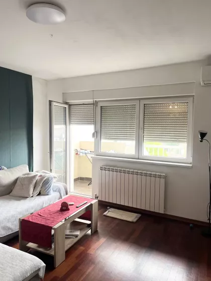 Južni Bulevar | 4zida.rs