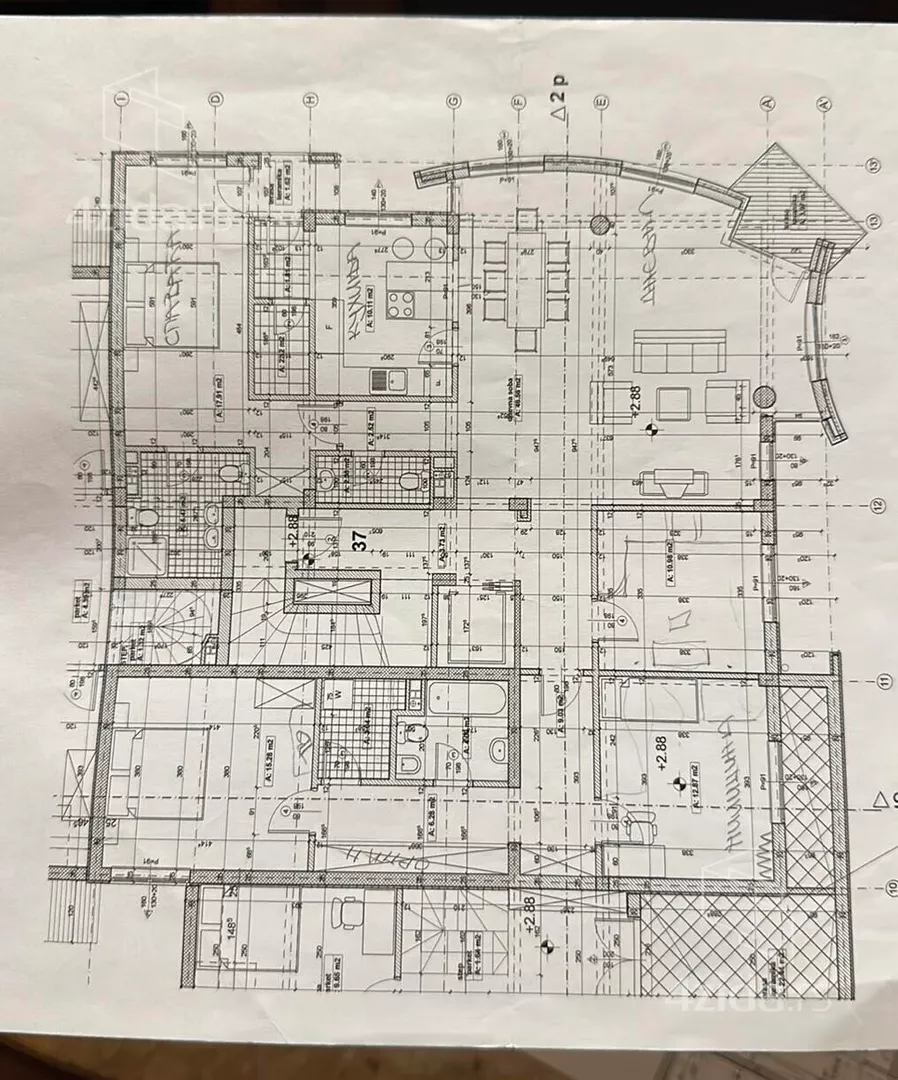 Petosoban stan | 4zida
