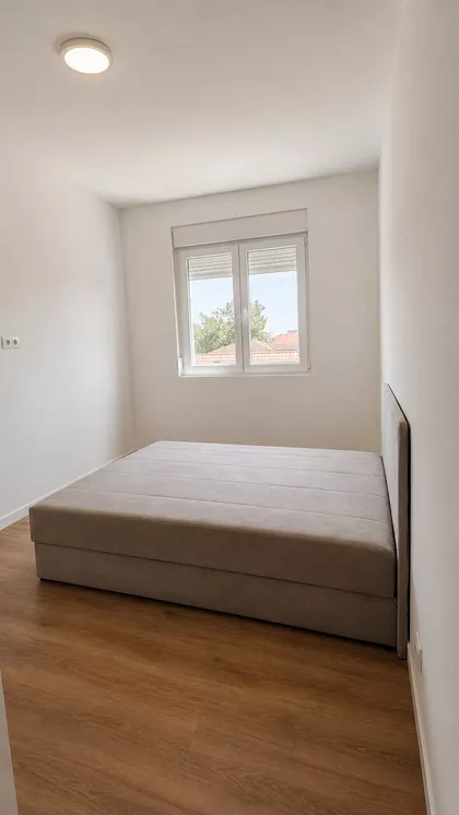 Batajnica | 4zida.rs