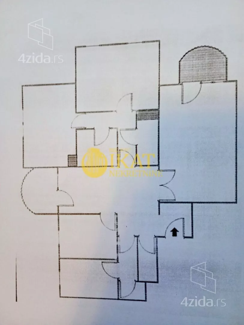 Poslovni prostor | 4zida