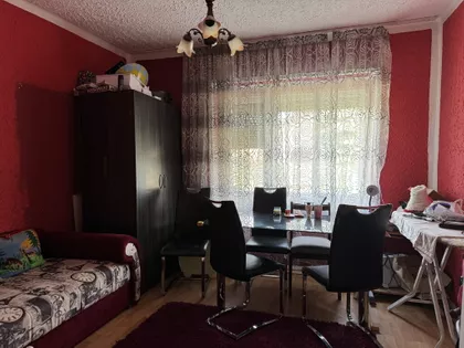 Mali Bajmok | 4zida.rs